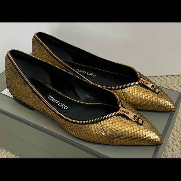 TOMFORD NIB Metallic Gold Python Flats - Picture 12 of 14